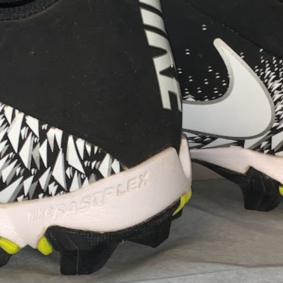 Nike VPR Fastflex Athletic Football Cleats Shoes - Picture 6 of 8